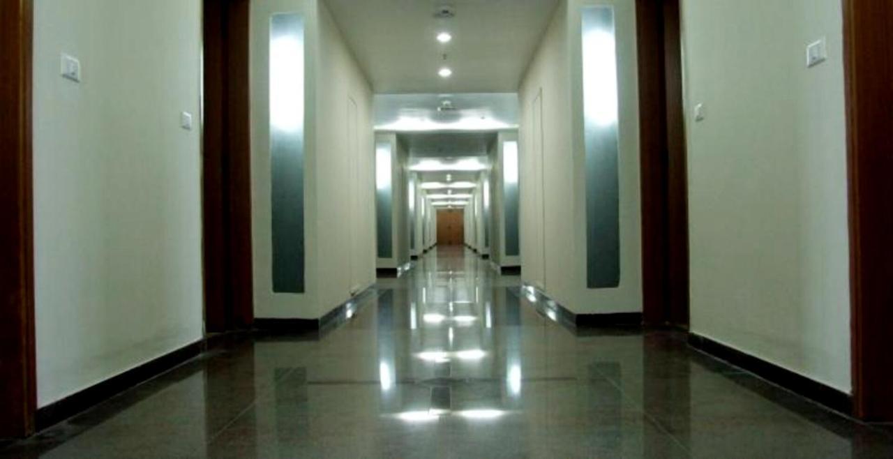The Townhall Chennai Exterior foto